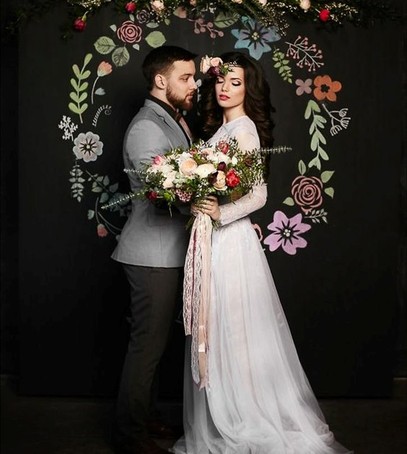 фотозона на весілля, весільне фото, красивий весільний декор, оформлення фотозони на весіллі