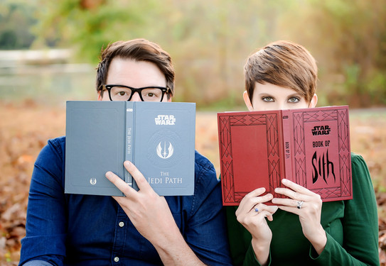 love-story, фотосессия влюблённой пары, фотосессия с книгами