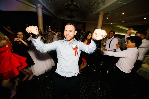 Анастасия и Захар - фото №86
