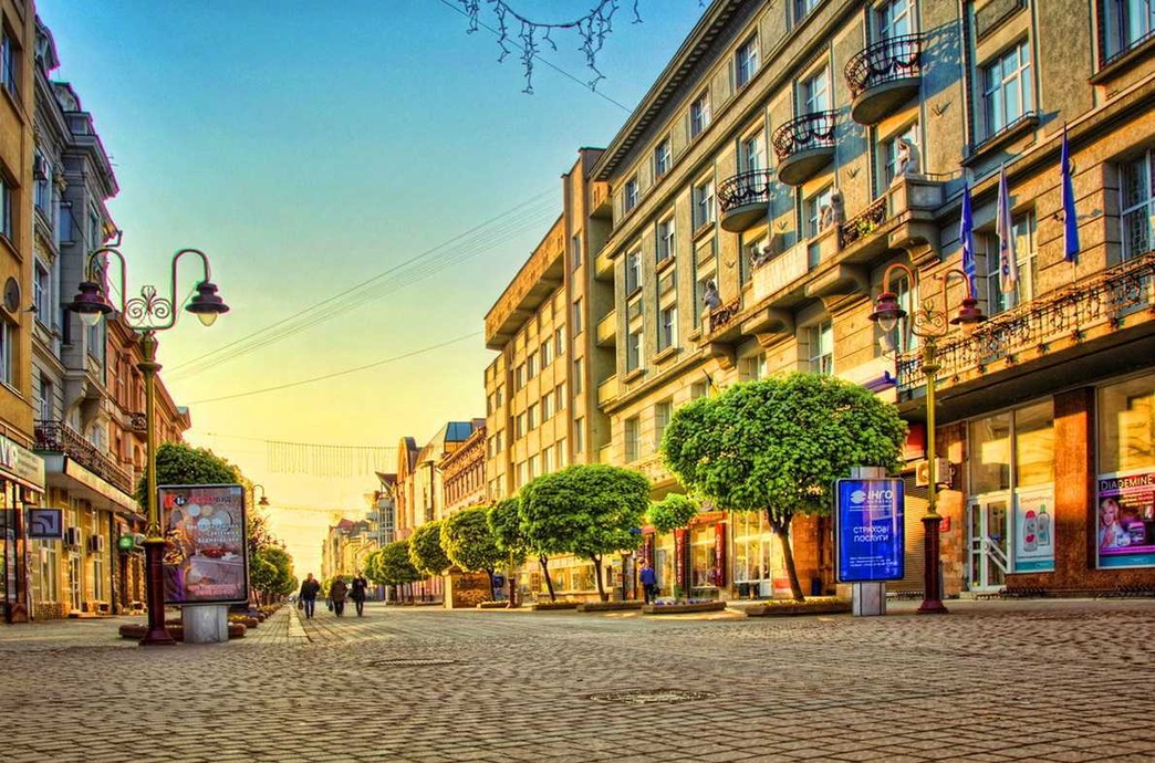 «Стометровка»