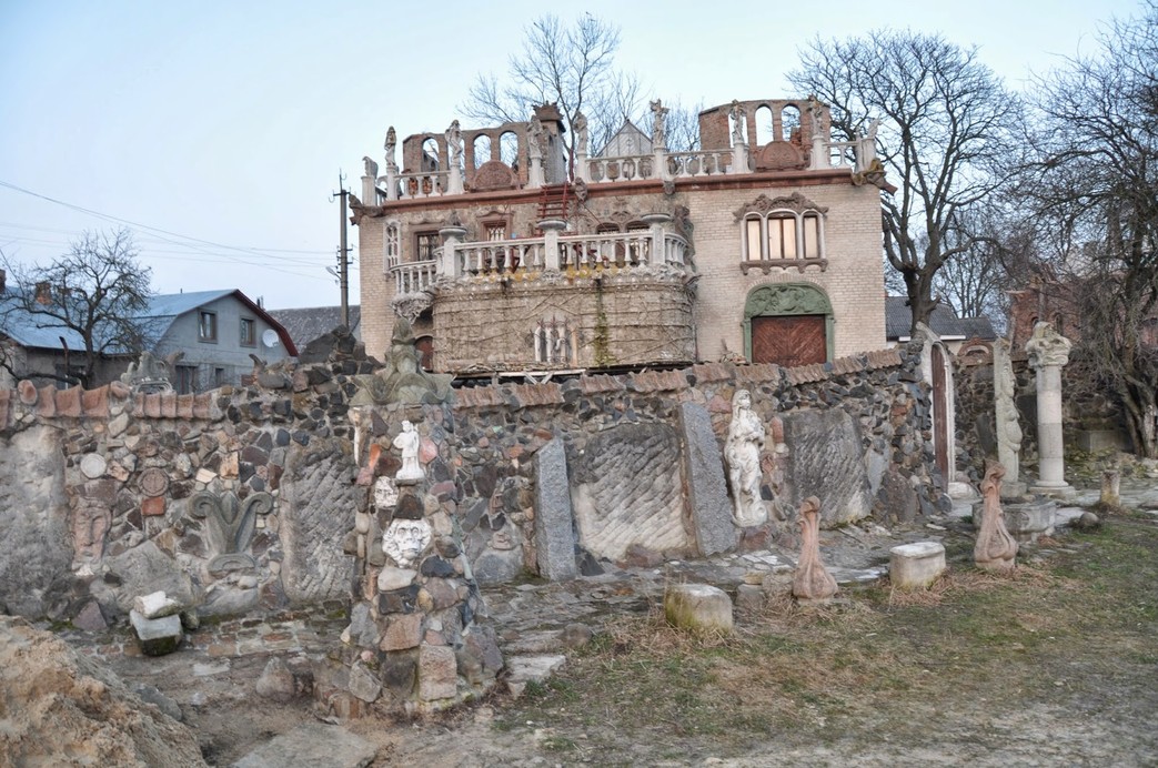Дом скульптора Голованя