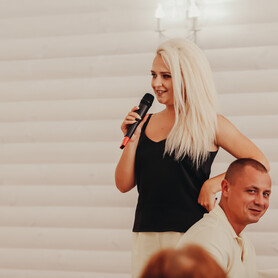 Екатерина  Бахтиярова - ведучий у Запоріжжі - портфоліо 3