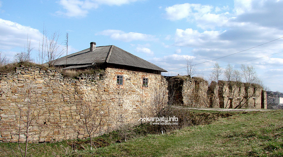 Микулинецкий замок