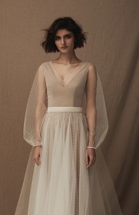 Total White - весільна сукня, салон у Києві - фото 2