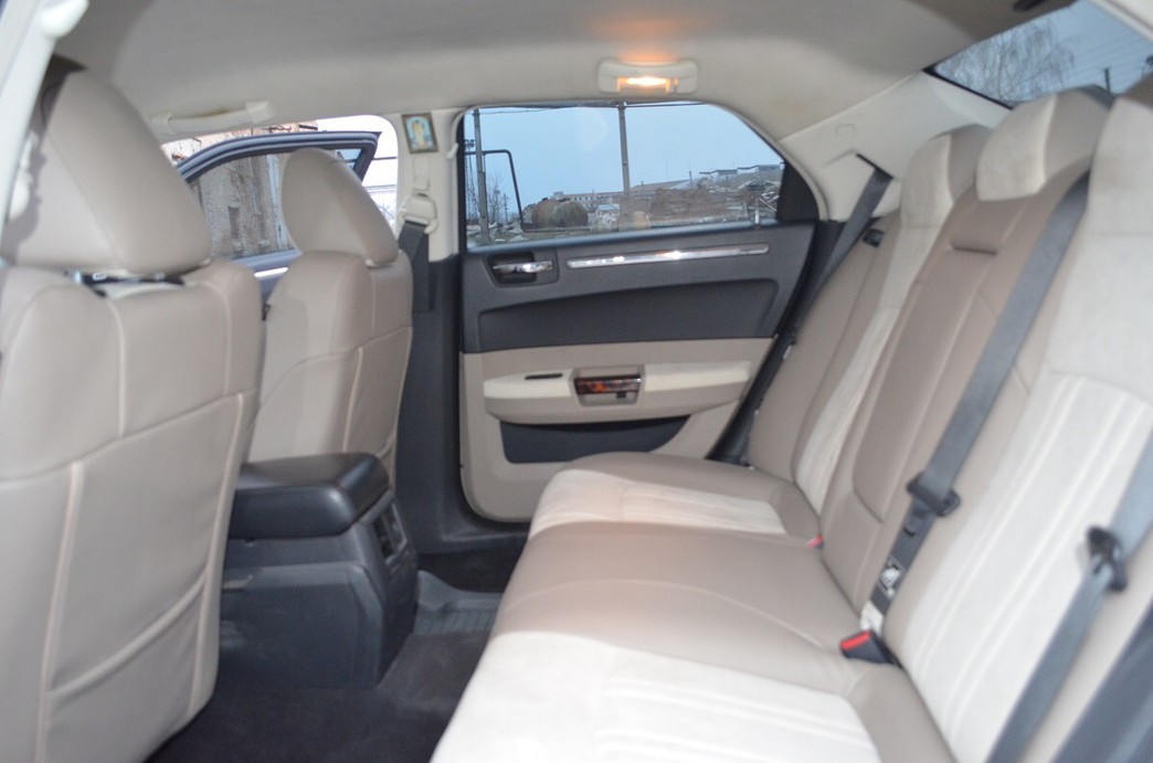 Chrysler 300C 