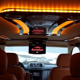 Mercedes Vito - авто на весілля у Києві - портфоліо 5