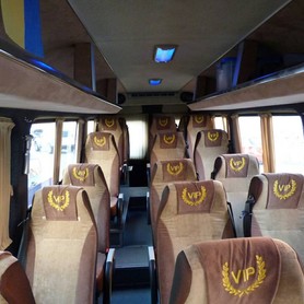 Mercedes Sprinter - авто на весілля у Києві - портфоліо 3