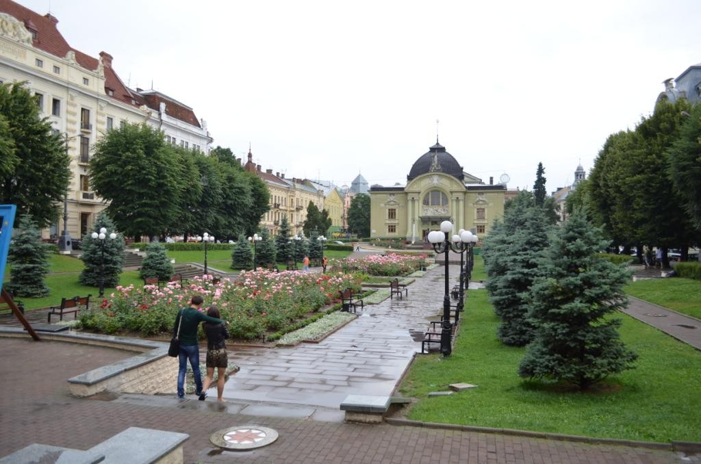  Театральная площадь