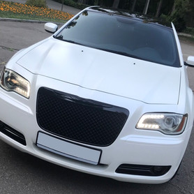 CHRYSLER 300C NEW - авто на весілля у Києві - портфоліо 1