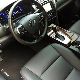 Toyota Camry 50 (чёрная) - авто на весілля у Києві - портфоліо 4
