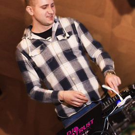 DJ Trust | Владимир Наталуха - музиканти, dj у Кропивницькому - портфоліо 4