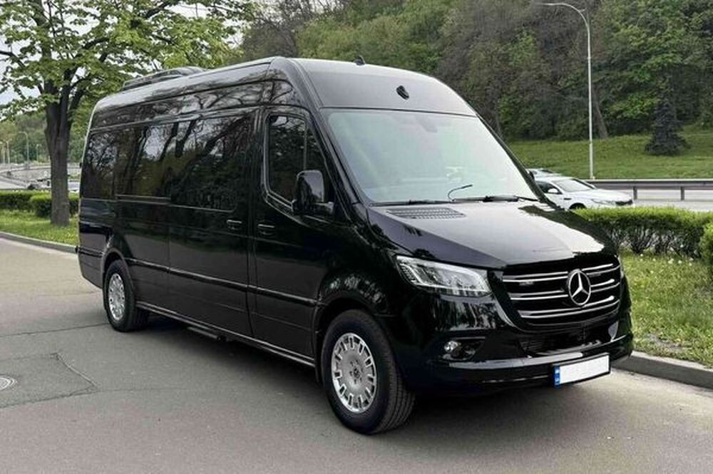 008 Мікроавтобус Mercedes-Benz Sprinter VIP чорний 