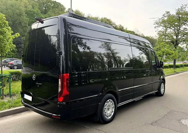 008 Мікроавтобус Mercedes-Benz Sprinter VIP чорний 