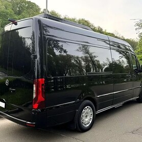 008 Мікроавтобус Mercedes-Benz Sprinter VIP чорний - авто на весілля у Києві - портфоліо 3