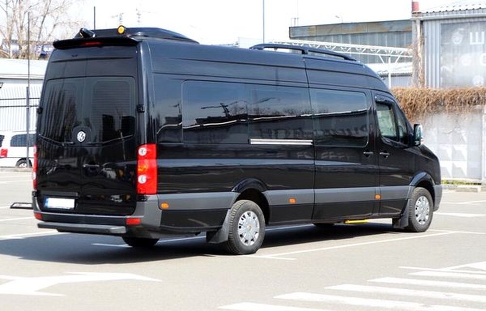 012 Mercedes-Benz Sprinter чорний прокат оренда 