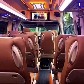 012 Mercedes-Benz Sprinter чорний прокат оренда - авто на весілля у Києві - портфоліо 5