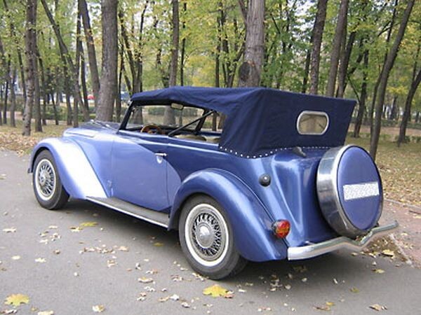 198 Ретро автомобіль Opel Olympia 