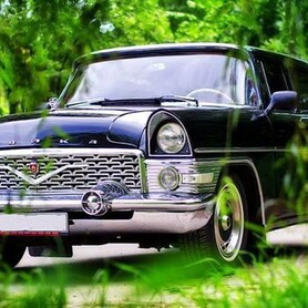 206 Ретро автомобіль Chayka GAZ-13 чорна - авто на весілля у Києві - портфоліо 1