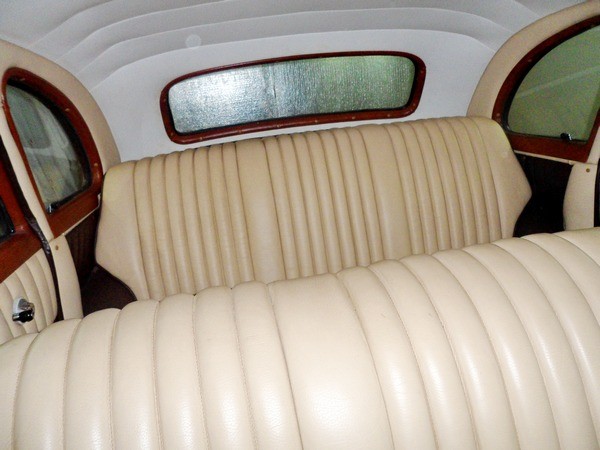 213 Ретро автомобіль Buick 