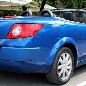 227 Кабріолет Renault Megane синій - авто на весілля у Києві - портфоліо 2