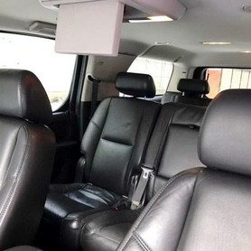 246 Позашляховик Cadillac Escalade чорний - авто на весілля у Києві - портфоліо 6