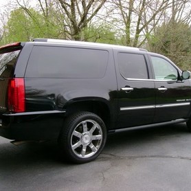 246 Позашляховик Cadillac Escalade чорний - авто на весілля у Києві - портфоліо 5