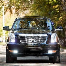 246 Позашляховик Cadillac Escalade чорний - авто на весілля у Києві - портфоліо 4
