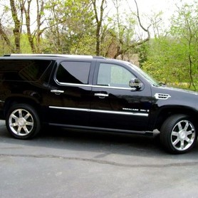246 Позашляховик Cadillac Escalade чорний - авто на весілля у Києві - портфоліо 3