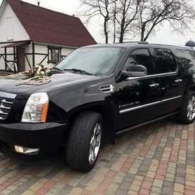 246 Позашляховик Cadillac Escalade чорний - авто на весілля у Києві - портфоліо 1