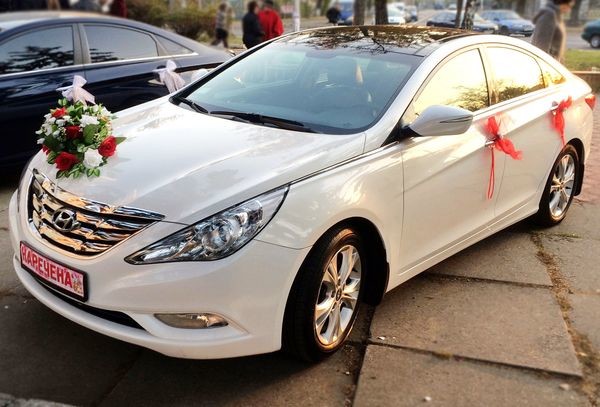 165 Hyundai Sonata белая 2013  