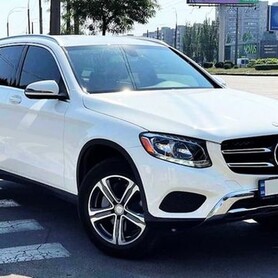 087 Mercedes GLC 300 білий джип на весілля - авто на весілля у Києві - портфоліо 1