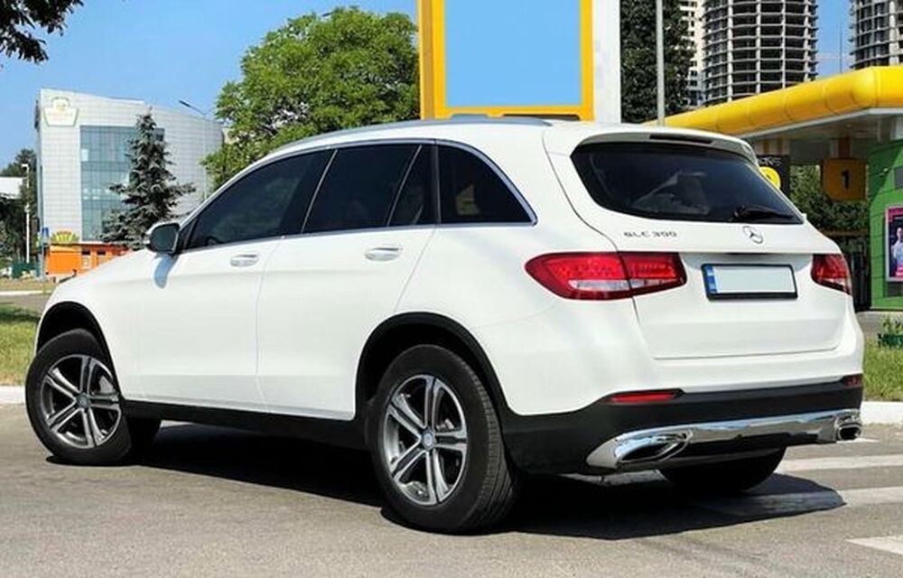 087 Mercedes GLC 300 білий джип на весілля 