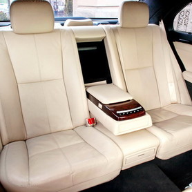 092 Mercedes-Benz W221 S500L black - авто на весілля у Києві - портфоліо 3