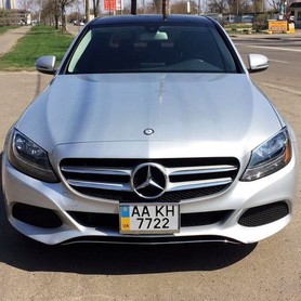 109 Mercedes-Benz С300 серебристый - авто на весілля у Києві - портфоліо 2
