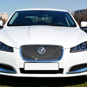 124 Jaguar XF білий оренда - авто на весілля у Києві - портфоліо 2