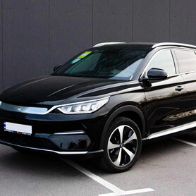 126 Позашляховик електро BYD ID - авто на весілля у Києві - портфоліо 2