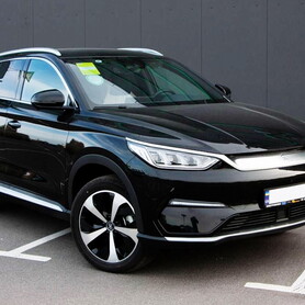 126 Позашляховик електро BYD ID - авто на весілля у Києві - портфоліо 1
