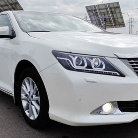 152 Toyota Camry V50 белая - авто на весілля у Києві - портфоліо 5