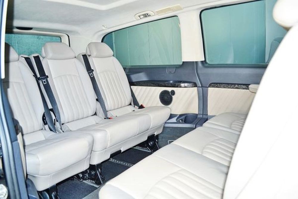 284 мікроавтобус Mercedes Viano 