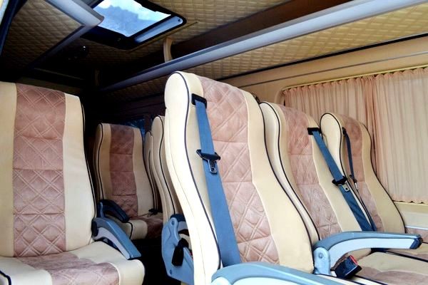 310 Мікроавтобус Mercedes Sprinter білий 