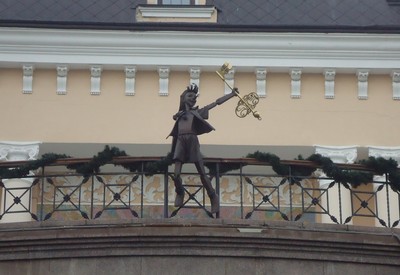 Кукольный театр в Крещатом (Купеческом)  парке - місце для фотосесій у Києві - портфоліо 5