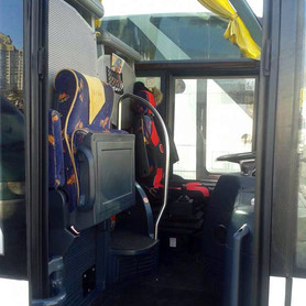 334 Автобус Neoplan 516 на 60 мест - авто на весілля у Києві - портфоліо 4