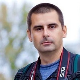 Александр Манохин