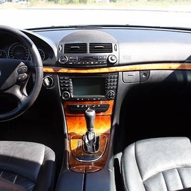 Mercedes E211 - авто на весілля у Дніпрі - портфоліо 1