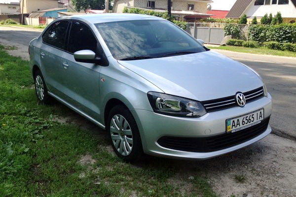184 Volkswagen Polo седан 