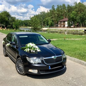 Skoda superb Laurin@Klement vip full - авто на весілля у Дніпрі - портфоліо 6