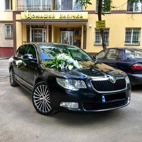 Skoda superb Laurin@Klement vip full - авто на весілля у Дніпрі - портфоліо 2