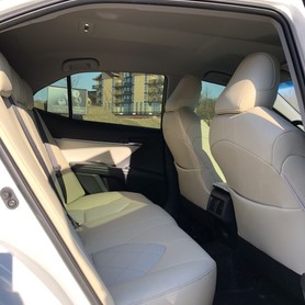 Toyota Camry 70 - авто на весілля у Харкові - портфоліо 2