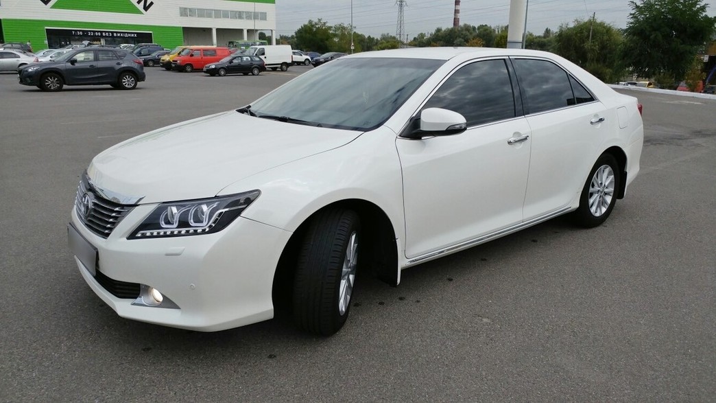 Toyota Camry 50 тюнинг 