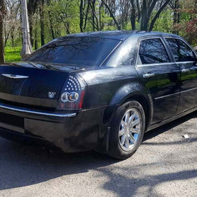 Chrysler 300C - авто на весілля у Одесі - портфоліо 2